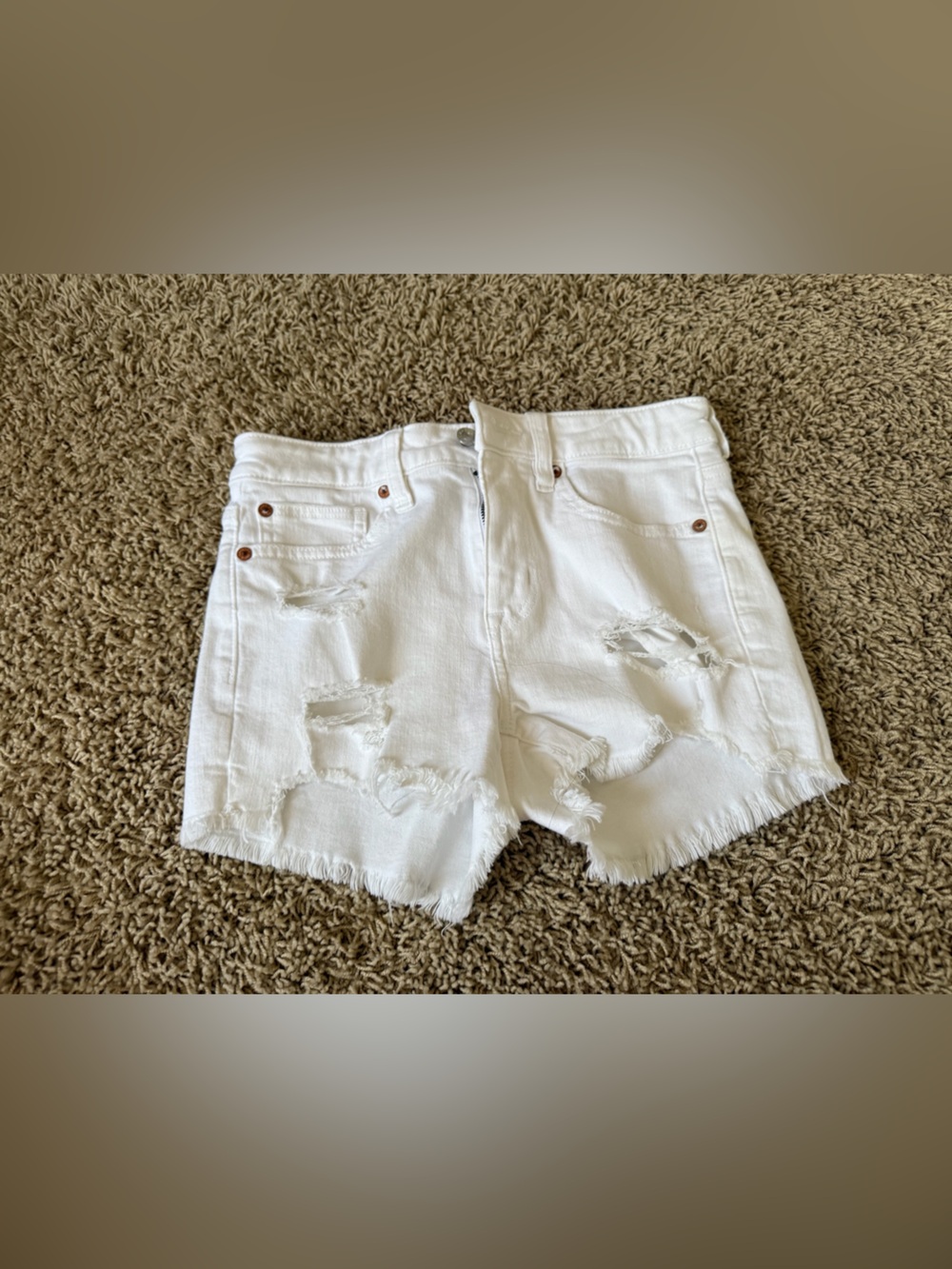 american eagle white mom shorts